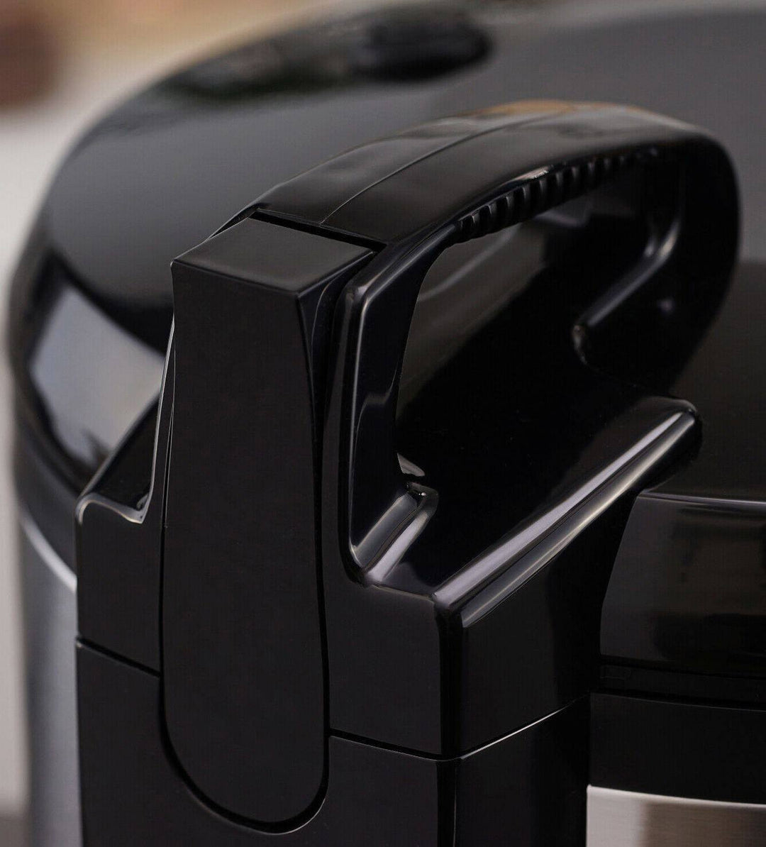 CUCKOO SR-4600S Rice Cooker 4.6L 26 person