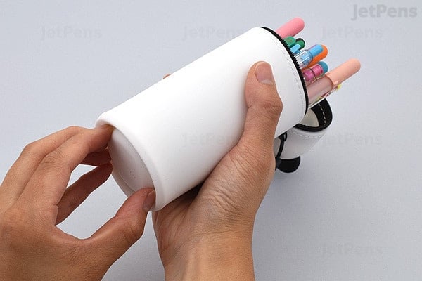 LIHIT LAB Punilabo Stand Pen Etui - Panda