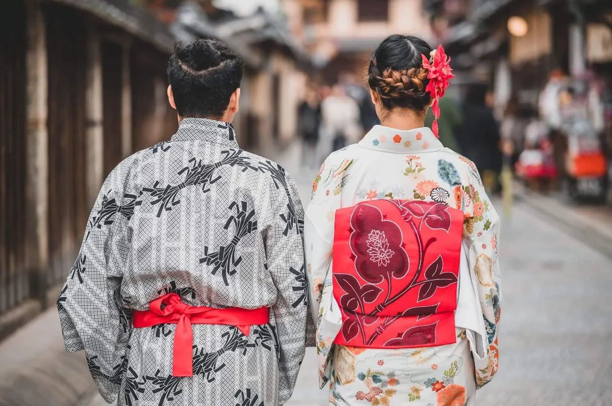 KIMONO & ACCESSORIES