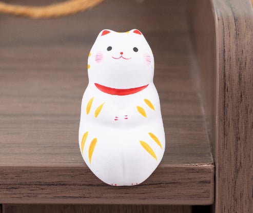 Ceramic Ornament White Cat Shiro 3*3*6cm