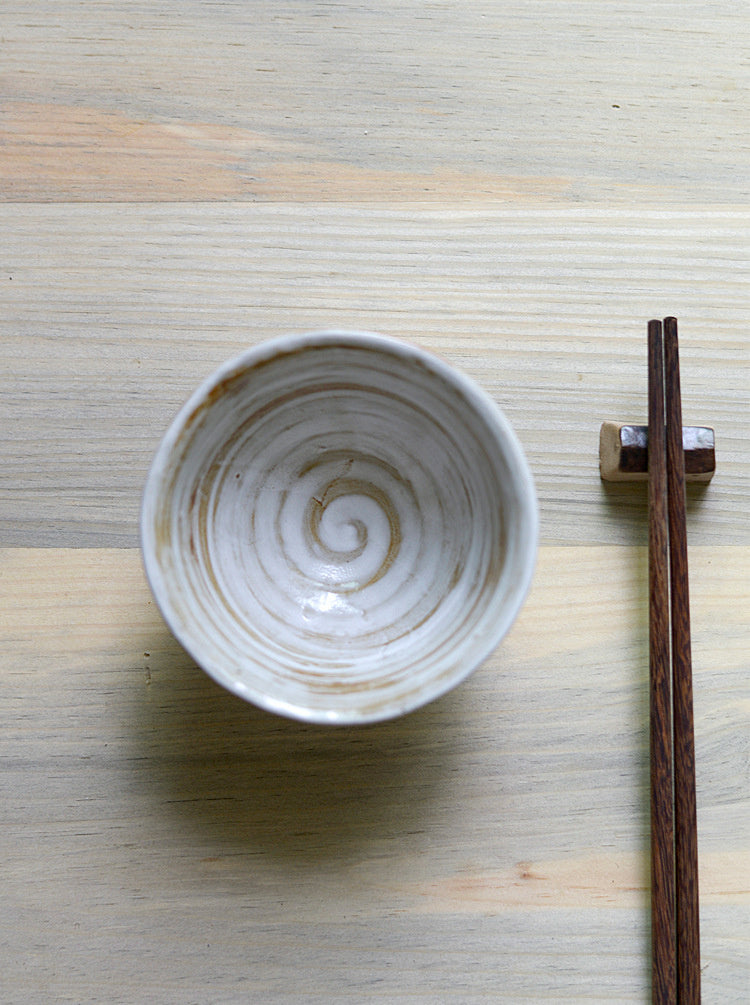 Nippon Toki Handmade Rice / Ramen bowl Tedzukuri White (shiro 11.5*6.2cm)