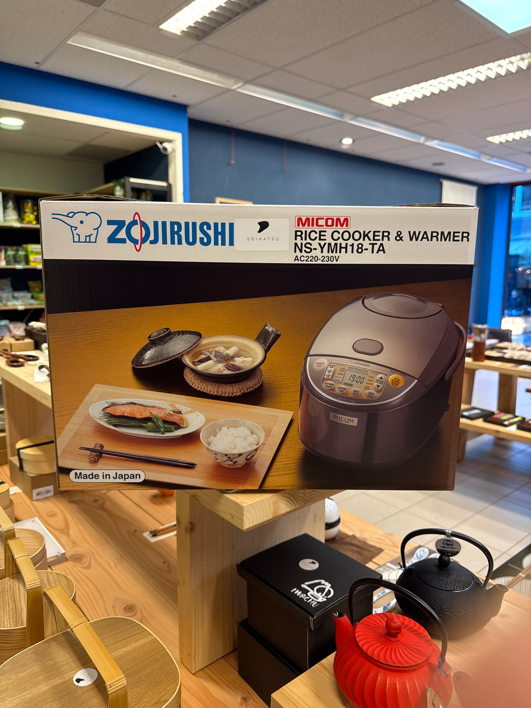 ZOJIRUSHI Rice Cooker Gokumetsu-Taki, 10 cups/220-230V, NS-Y