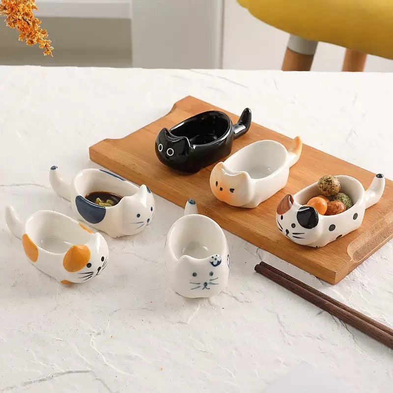 Saus Dish Cat Tricolors 10 x 4.6cm | H4.8cm