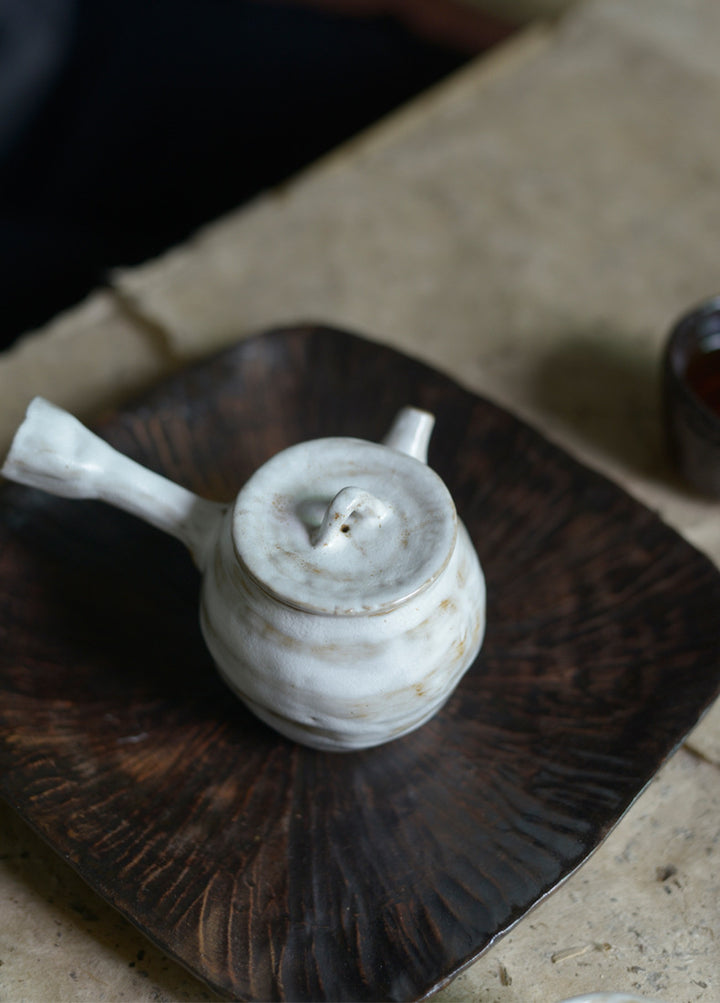 Nippon Toki Handmade Tea Pot Tedzukuri Tipotto White (shiro 7.2*8.5*12.5cm 150ml)