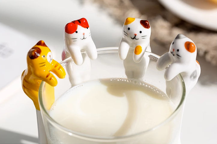 Hangable Ceramic Coffee Spoon Shiro Neko (White Cat No.2 11*2*3cm)