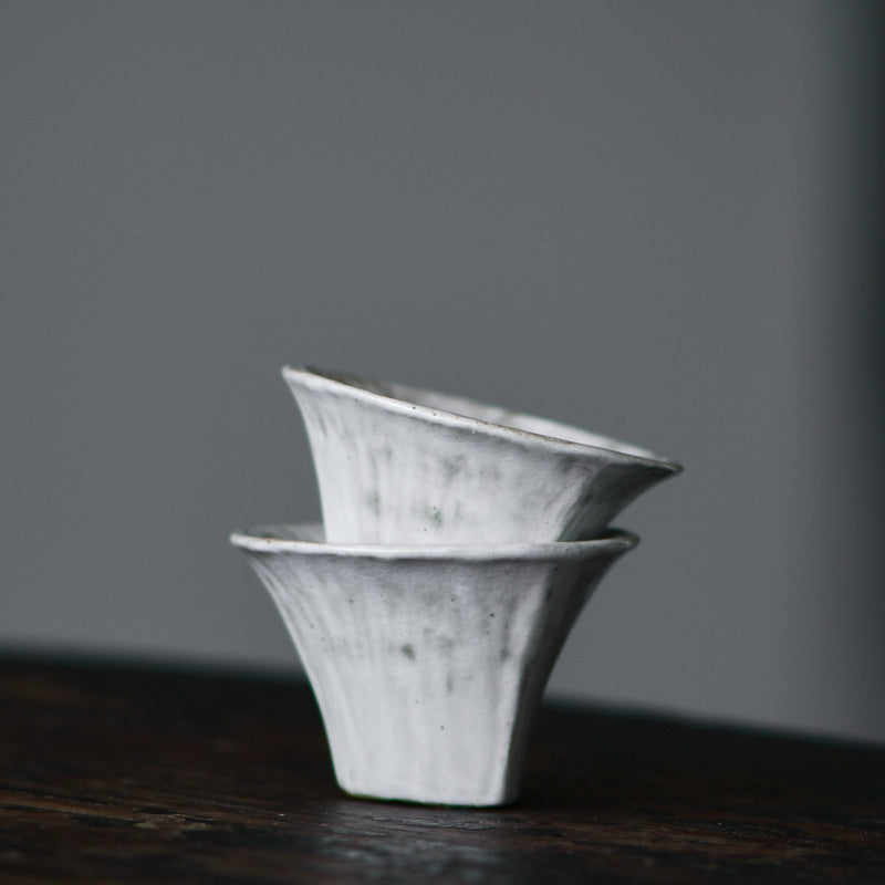 Nippon Toki Handmade Sakecup White (shiro 5.8*3.6cm  22ml)