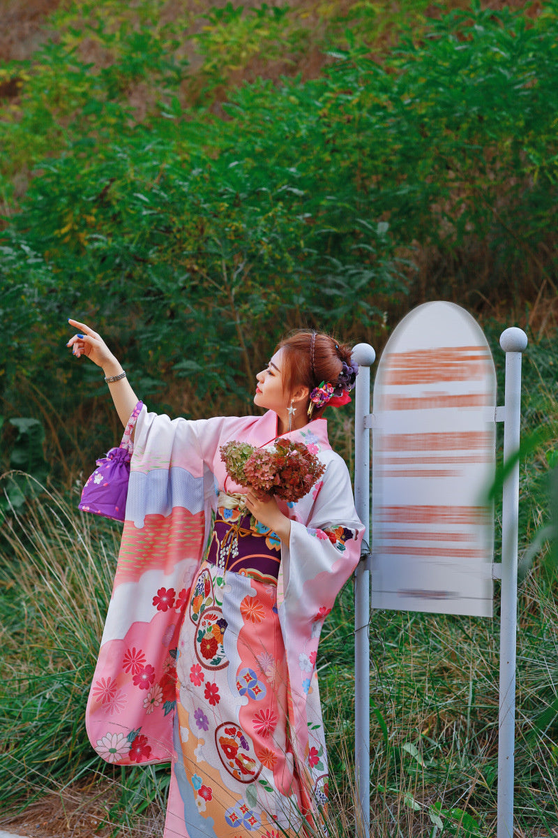 Japanese Kimono Formal Woman Pink Furisode