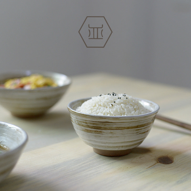 Nippon Toki Handmade Rice / Ramen bowl Tedzukuri White (shiro 11.5*6.2cm)