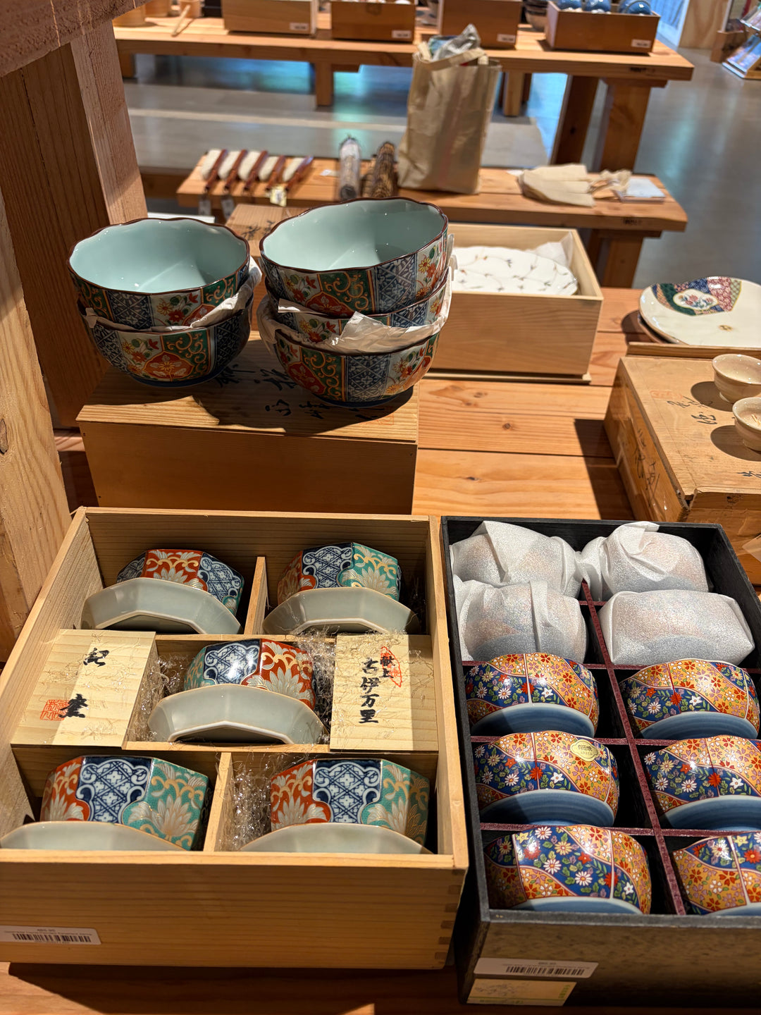 Japanese Hand-Painted Unique Items 105,95