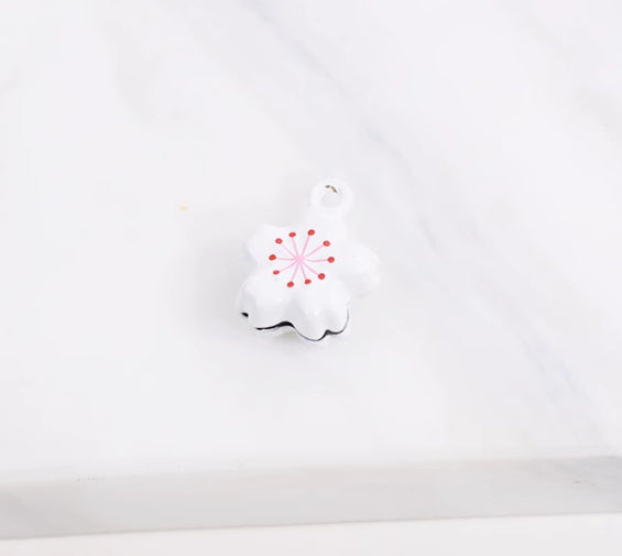 Nippon Water Sound Music Dreamy Bell Sakura (Small Cherry Blossom 1.5*1.5cm)