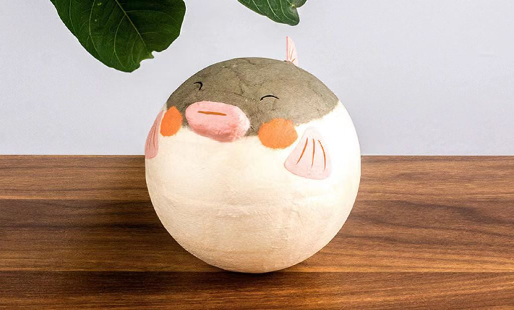 Kyoto paper mâché Washi Tumbler Roly-poly Bell Ornament Puffer Fish