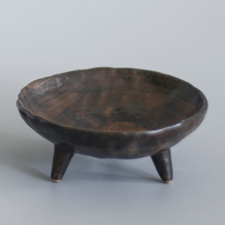 Nippon Toki Handmade Three-legged Plate Tedzukuri Black (kuro 15.5*5.5cm)