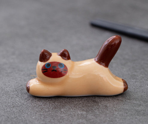 Nippon Chopstick Holder Lying Cats 4pcs