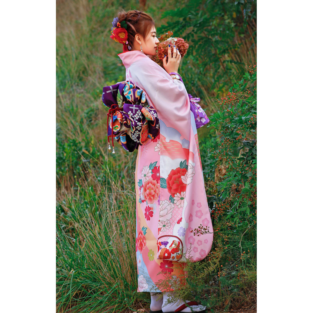 Japanese Kimono Formal Woman Pink Furisode