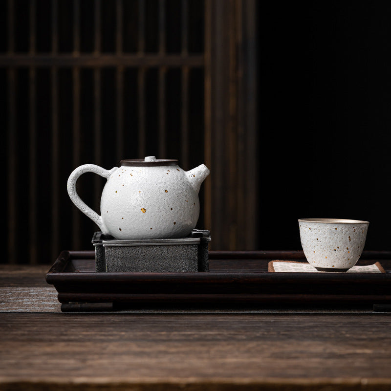 Nippon Tea Pot / White with Gold and Silver Wire