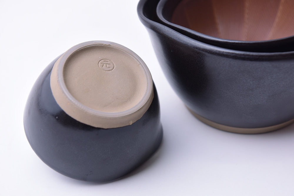 Suri Grinding Bowl Medium 15,5x14,5x8,5cm