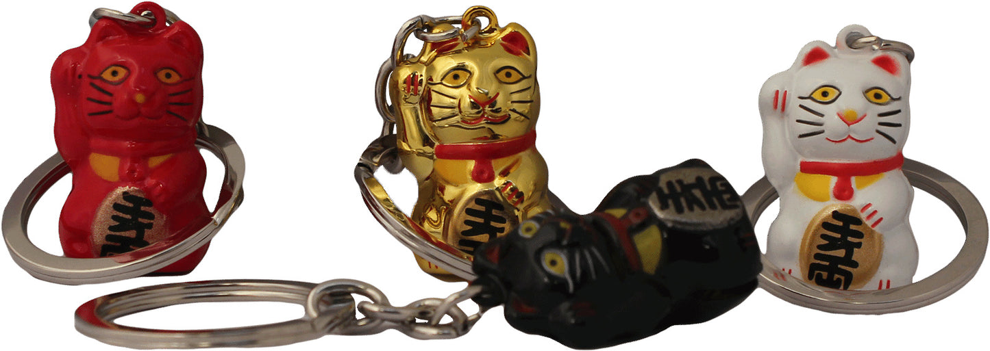 Japanese lucky cat pendant